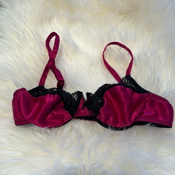 Victoria’s Secret Gold Label 90s pink satin black lace bra likenew Deadstock 34B - Picture 2 of 8